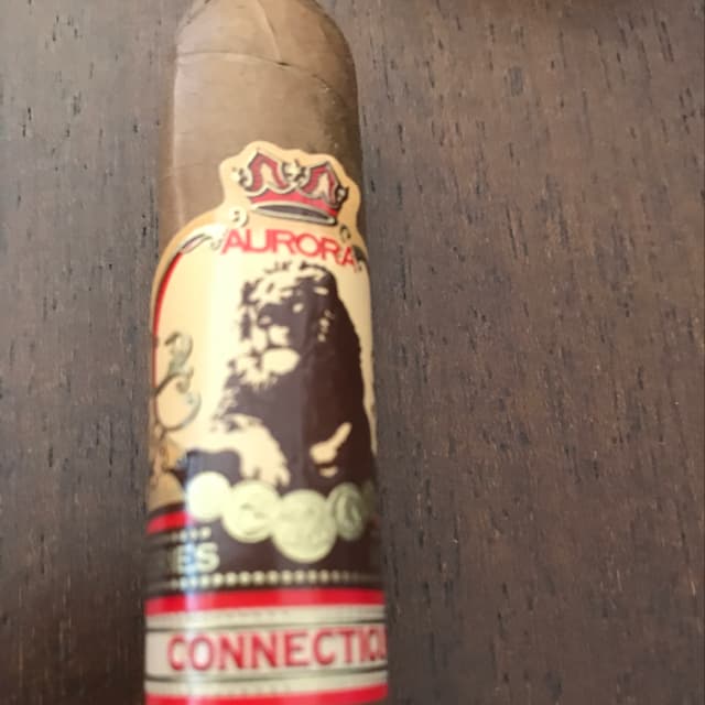 1495 Series Connoisseur Selection Robusto Connecti