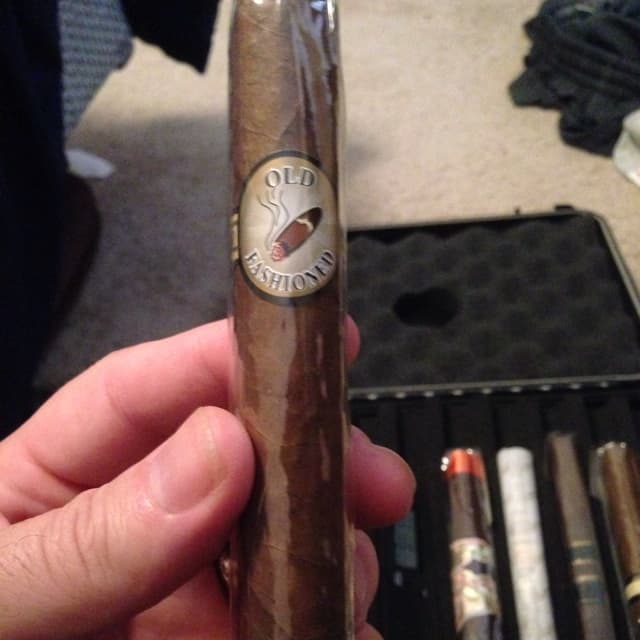 Old-Fashioned Maduros Double Corona