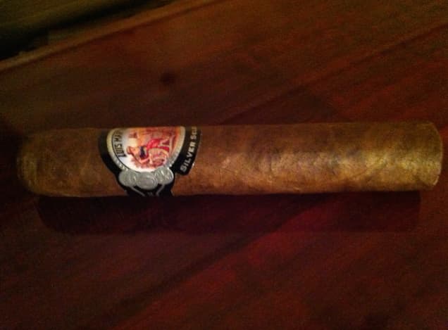 Silver Selection Hamilton Robusto