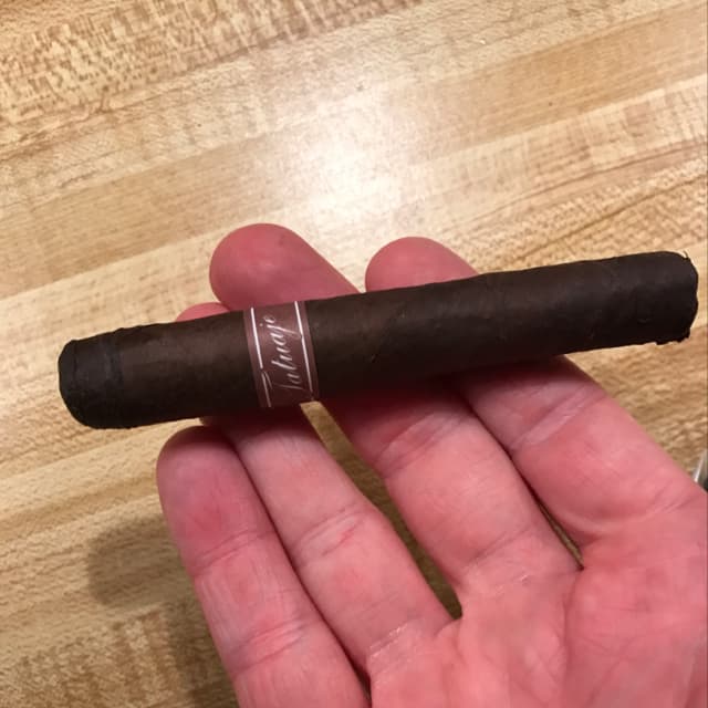 Seleccion de Cazadore Petit Tatuaje Reserva