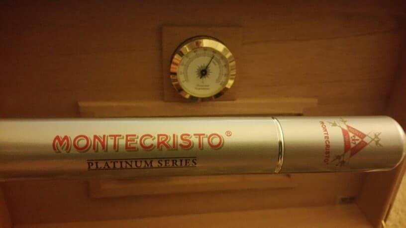 Platinum Churchill (Silver Tube)