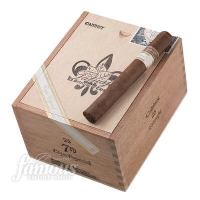 Seleccion de Cazador Series 7th Capa Especial