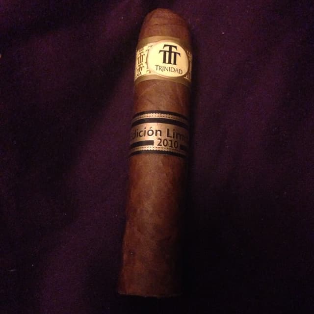 Edición Limitada 2010 Short Robusto T