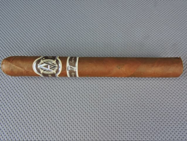 Limited Edition 2003 AVO 77