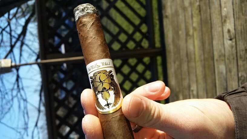 White Blinding Light Habano