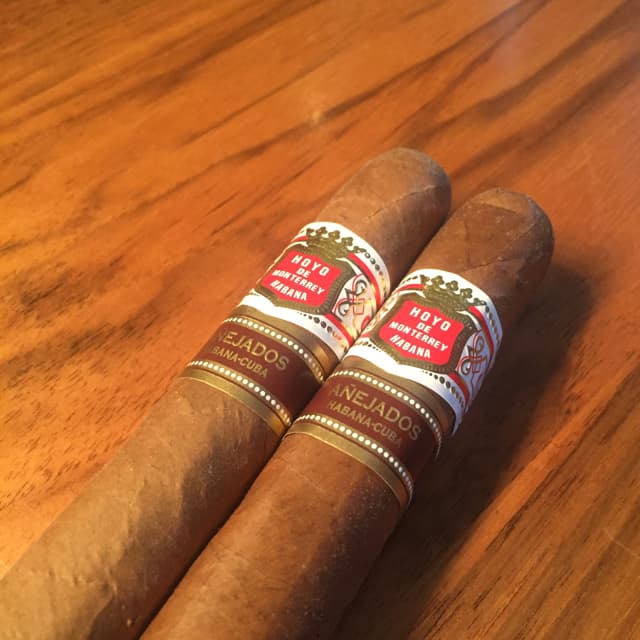 Hermosos No. 4 Añejados