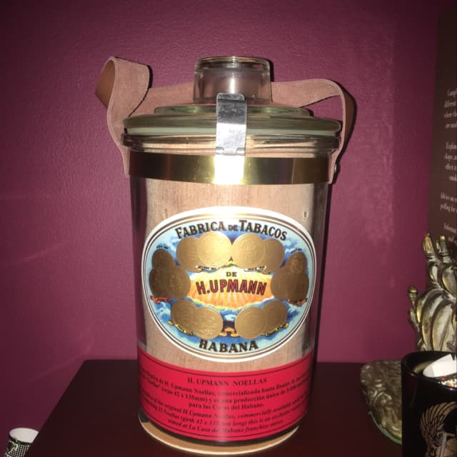 Habana Cuba for la Casa Del Habano