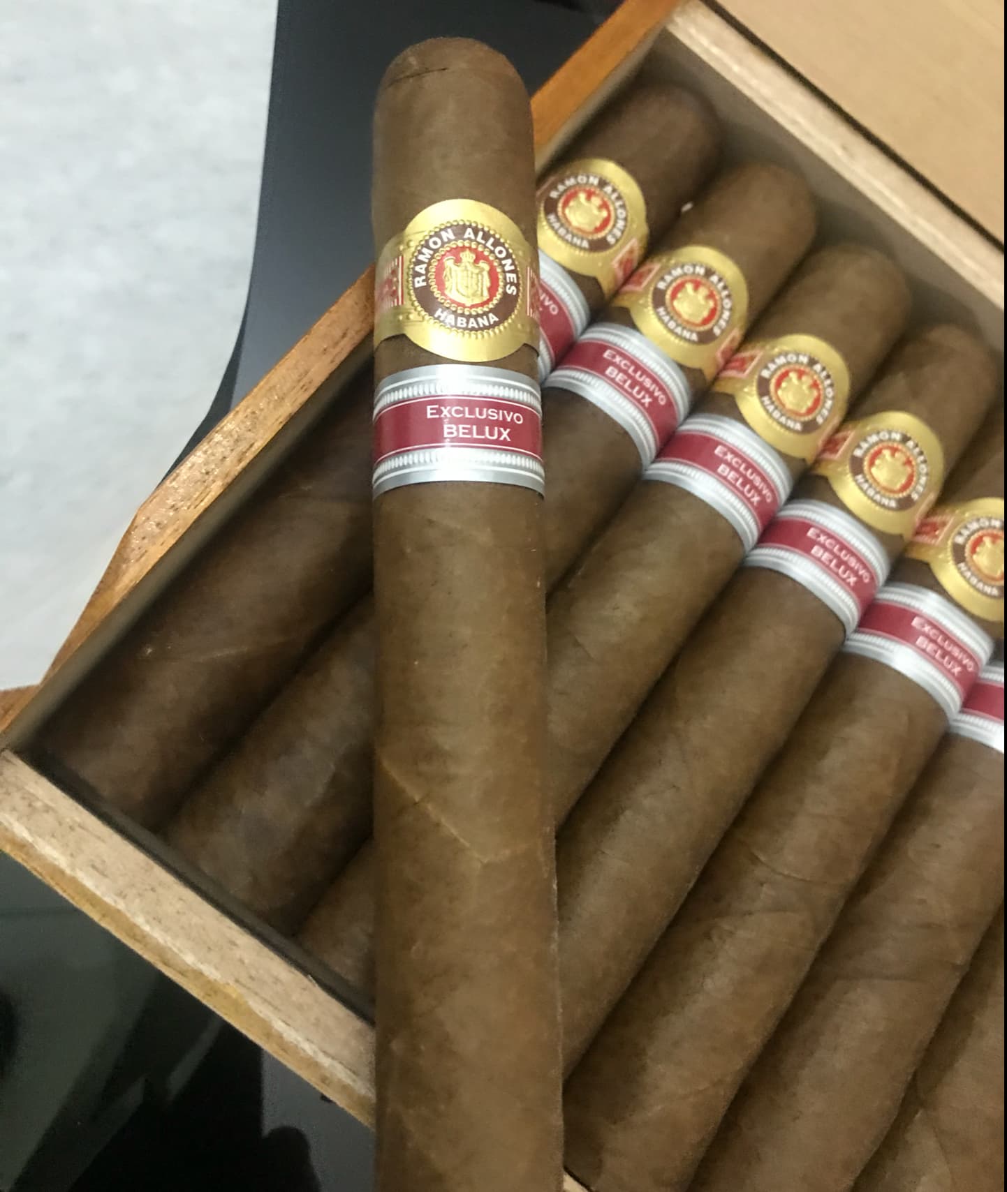 Robusto xxl er Benelux 2015