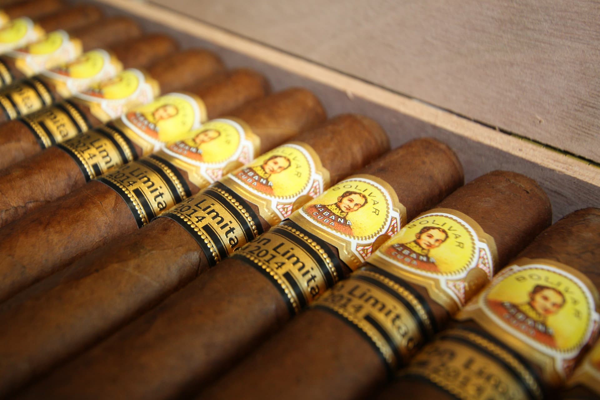 Super Coronas Edicion Limitada EL 2014