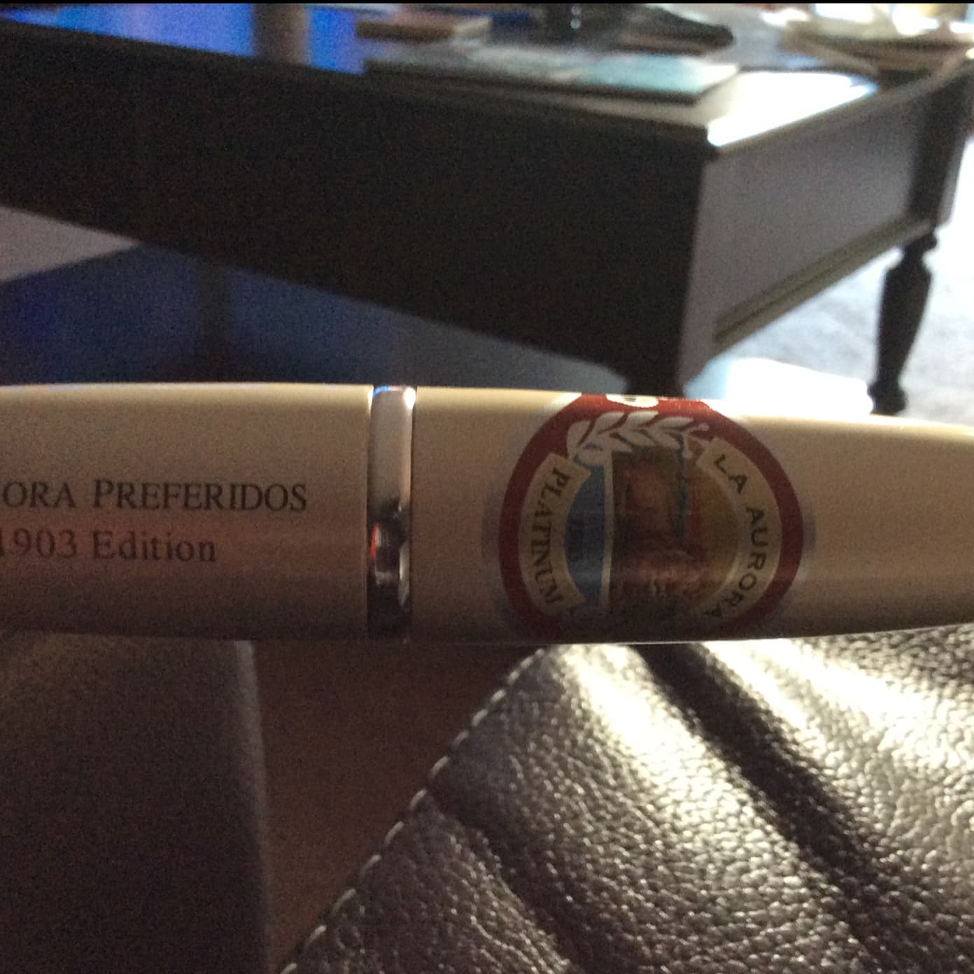 Preferidos Special Edition Platinum Cameroon Tubo