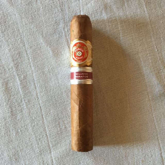 Edición Regional (2008) Emiratos Robusto