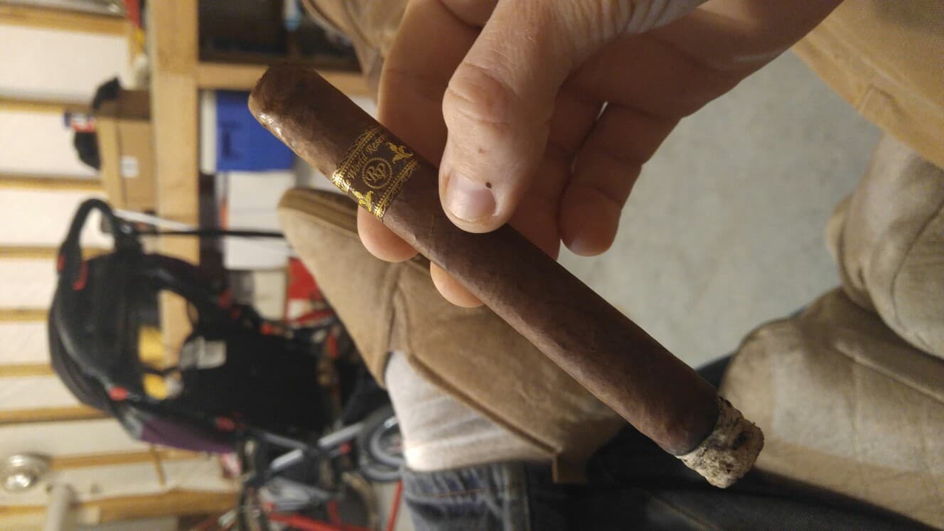 Olde World Reserve Corojo