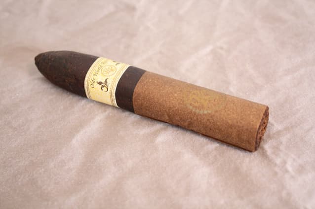 Olde World Reserve Maduro